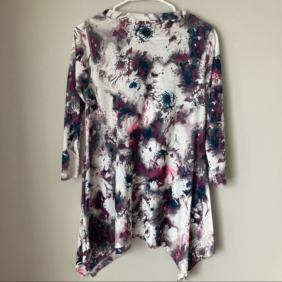 Sanctuary Floral Tunic - Picture 2 of 4
